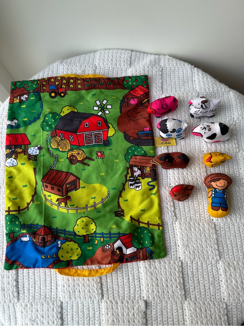 Melissa & Doug K’s Kids Take Along Farm Play Mat